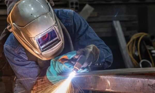 405926580 279482648406679 3738331616012013836 n 50 Hypertherm Powermax45 SYNC Plasma Cutter – 230V, CPC Port, Dual Handheld Torches (75° & 15°), 20ft & 25ft Leads #088564