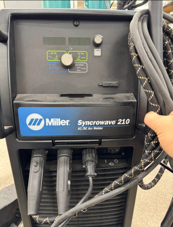 IMG 0529 Used Miller welder, Syncrowave 210, AC/DC arc welder